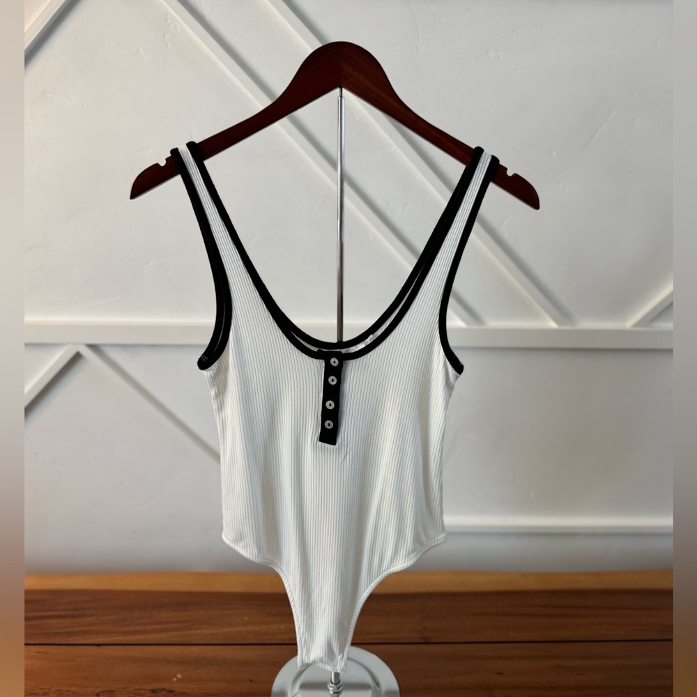 Beach Bunny White and Black Ribbed Bodysuit